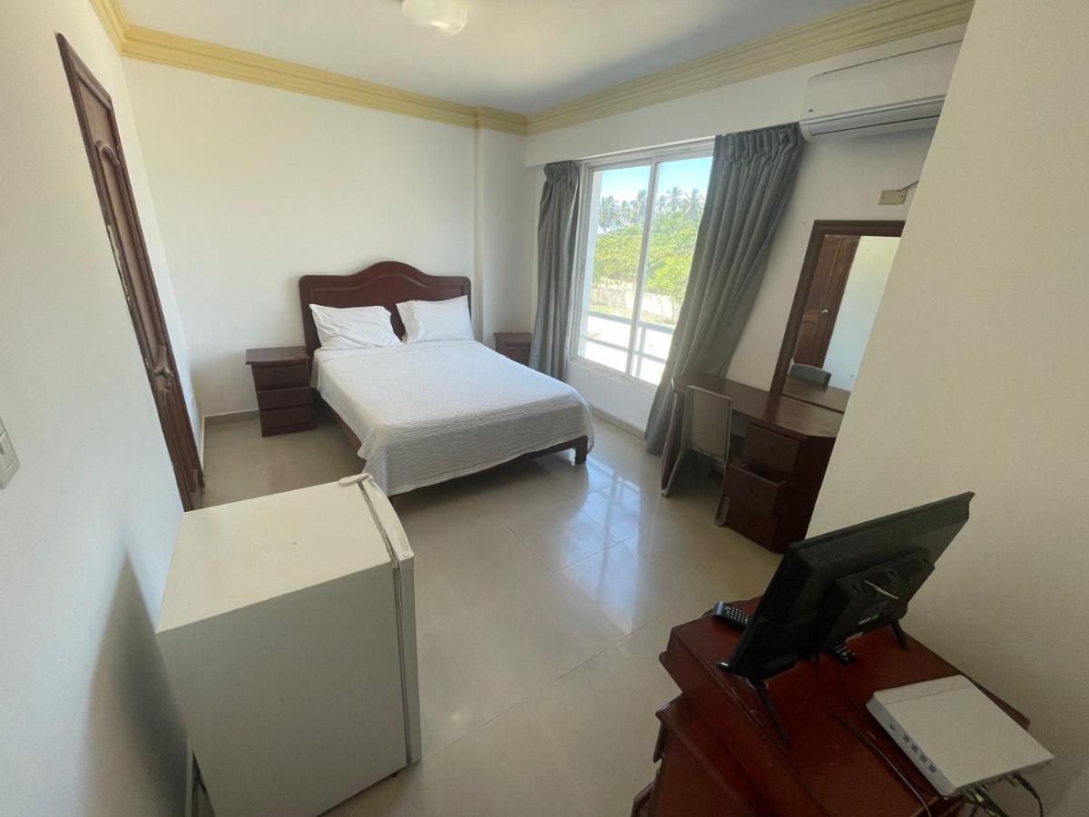 Aparta Hotel Caribe Paraiso Juan Dolio Exteriör bild