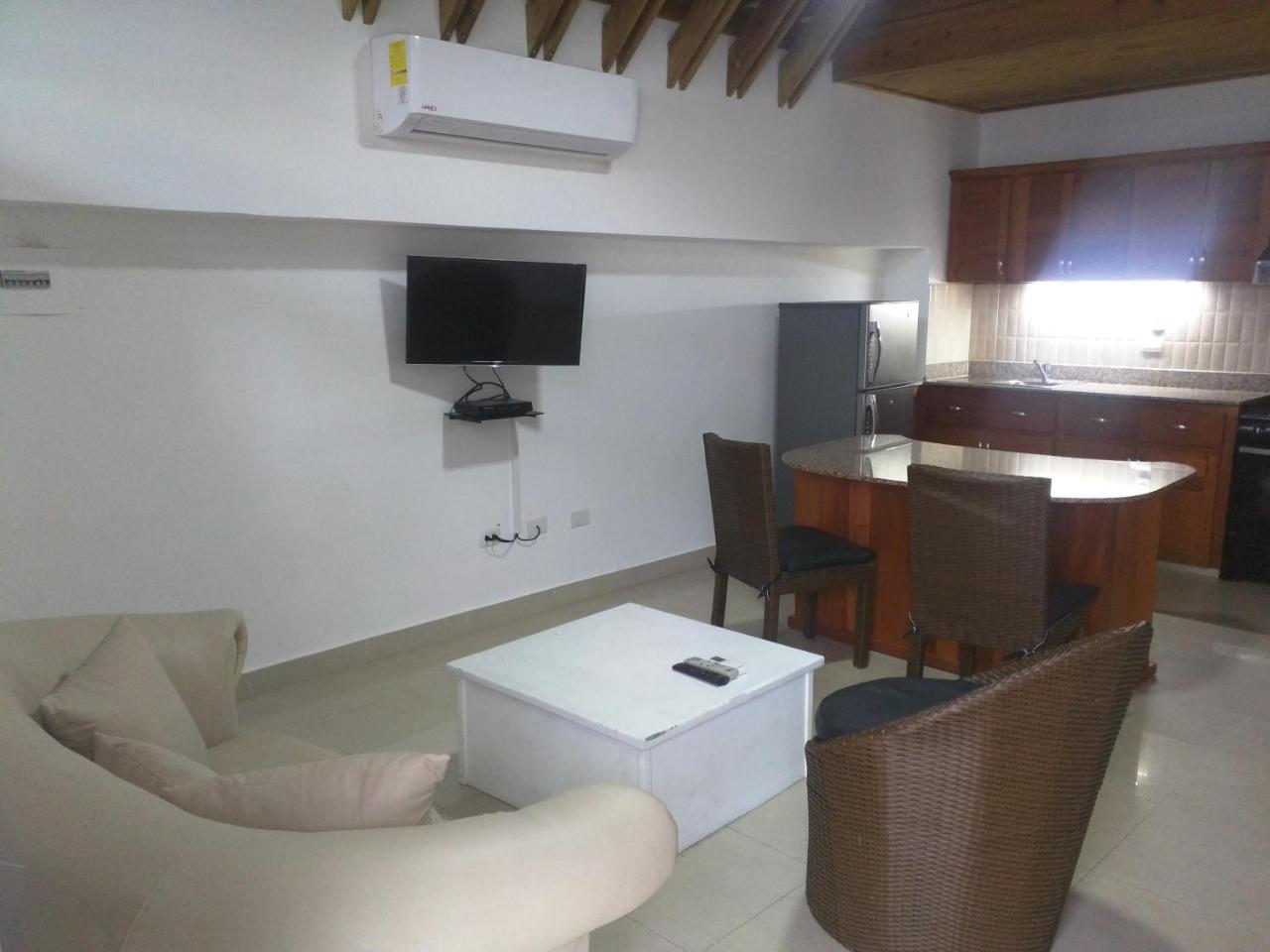Aparta Hotel Caribe Paraiso Juan Dolio Exteriör bild